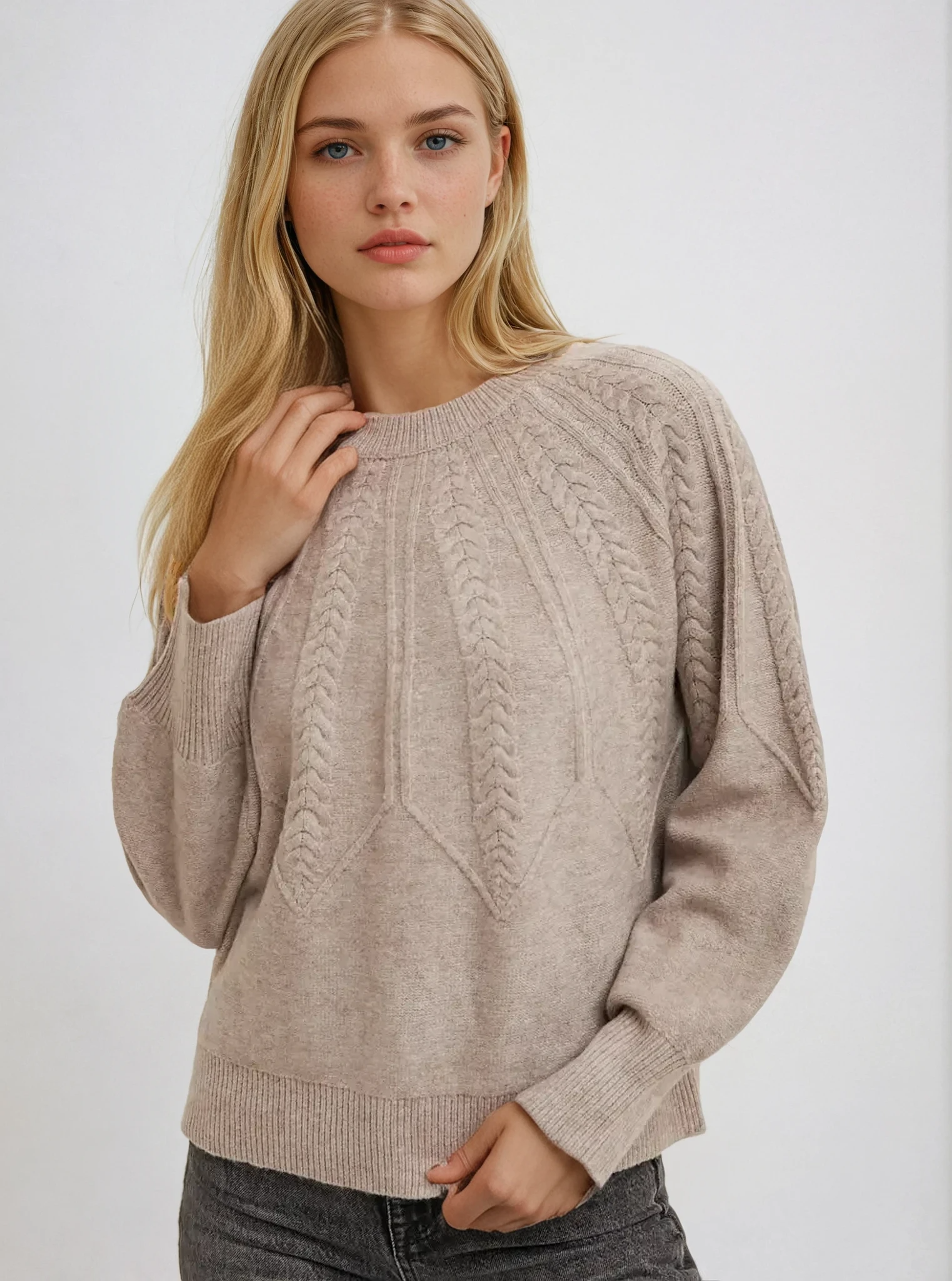 Crew Neck Cable Knit Sweater