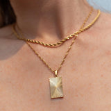 30A Necklace Gold