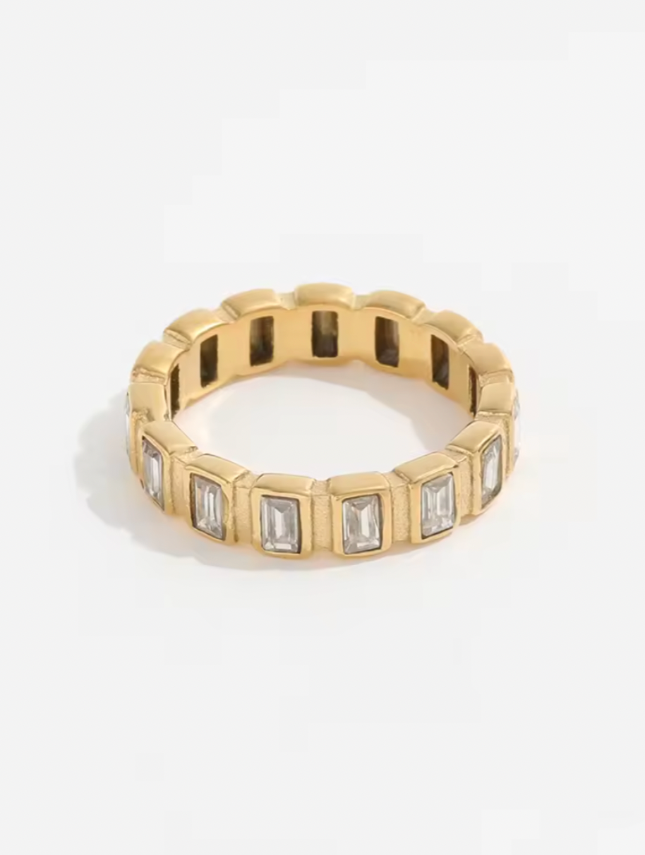 Heritage Ring Gold