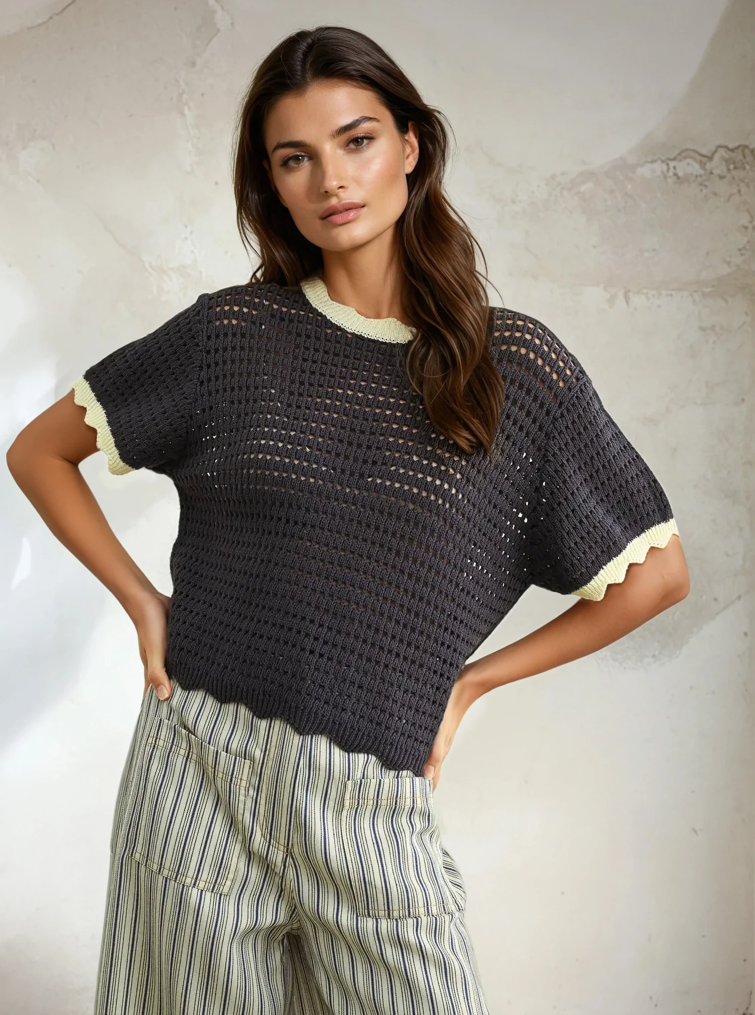 Contrast Collar Top