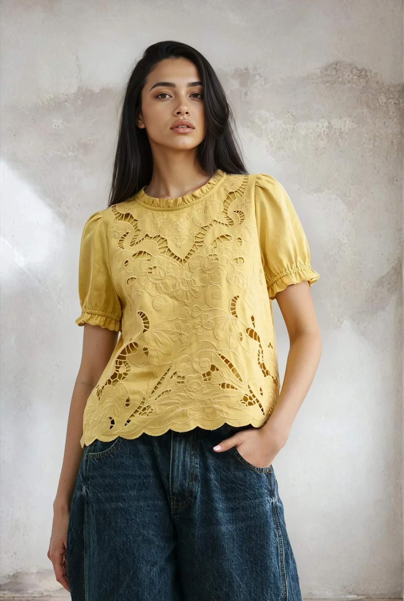 Embroidered Short Sleeve Blouse