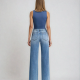 Mid Rise Clean Cut Wide Jeans