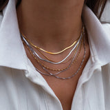 Lane Necklace Gold
