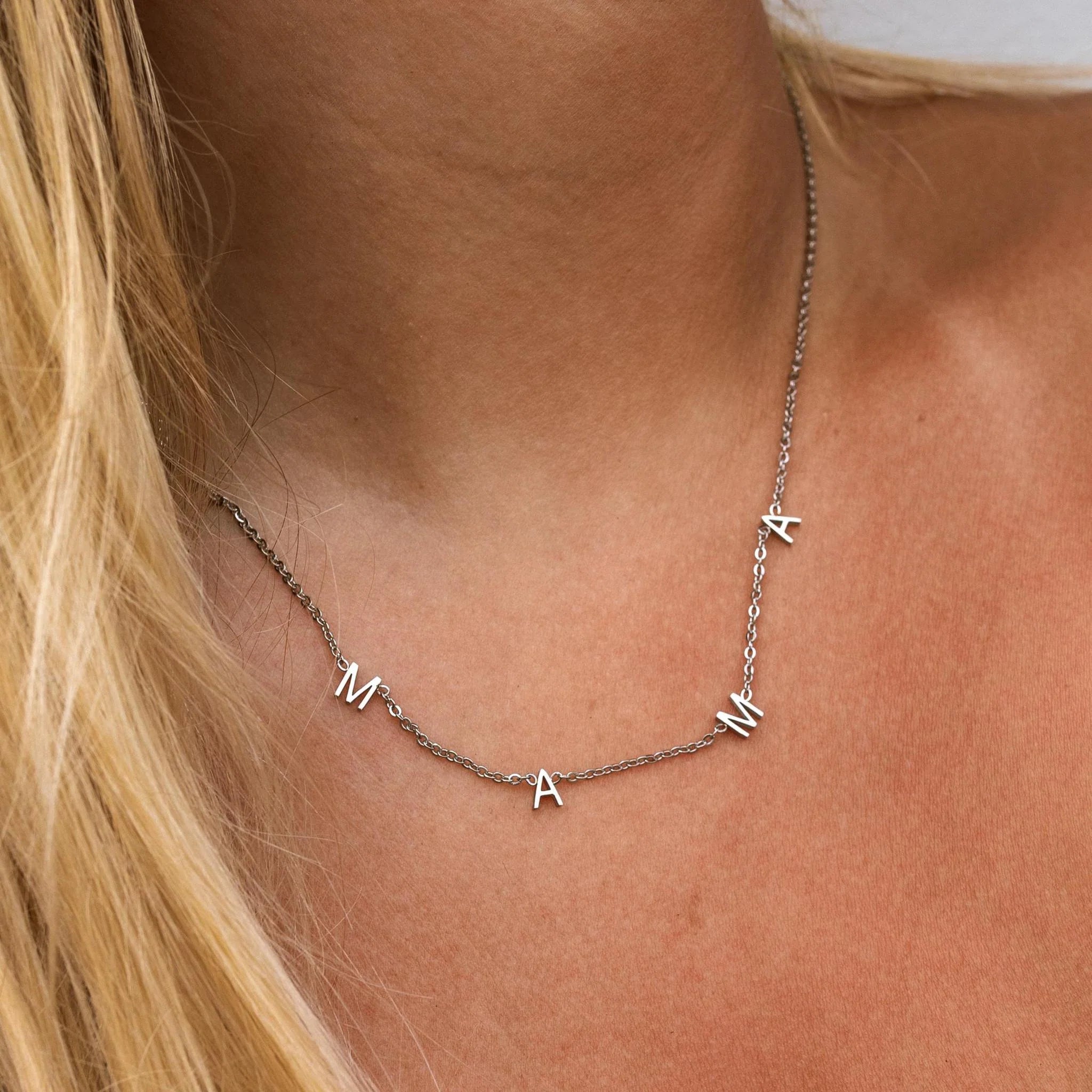 Mama Necklace Silver