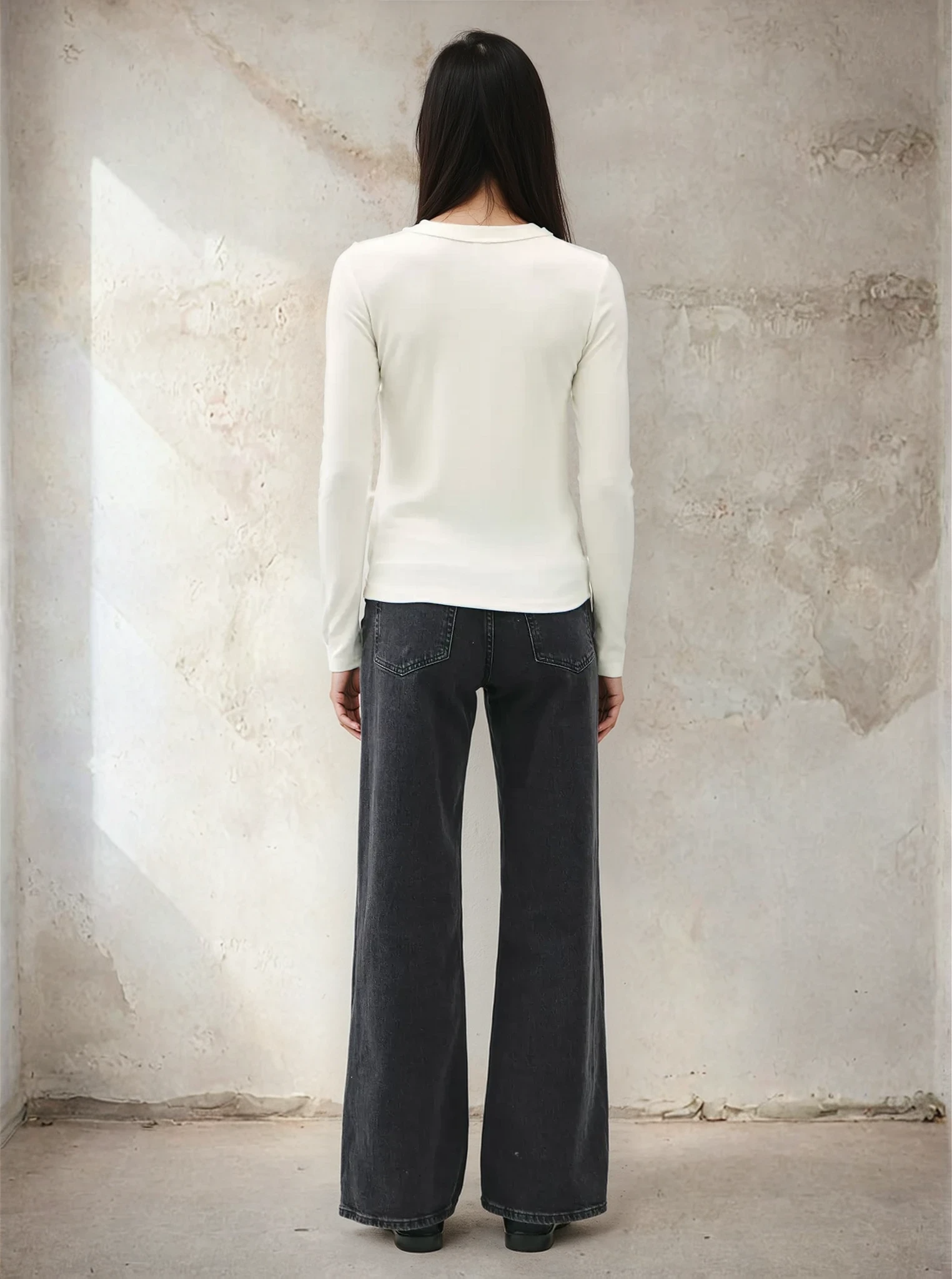 Round Neck Knit Top Ivory